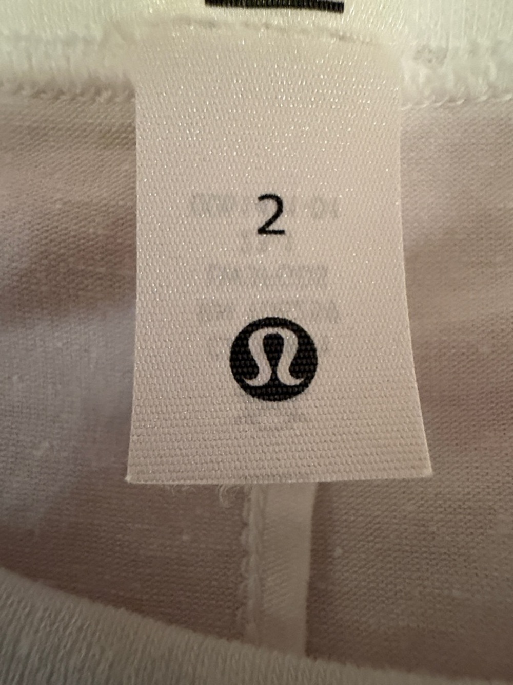 Lululemon Classic-Fit Cotton-Blend T-Shirt - Picture 6 of 9